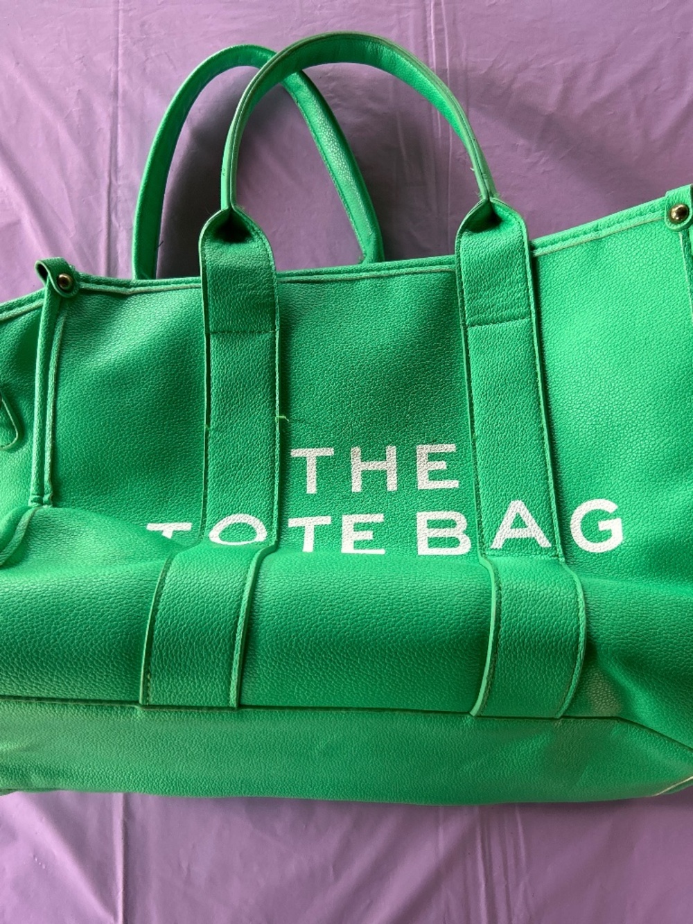 Tote bag
